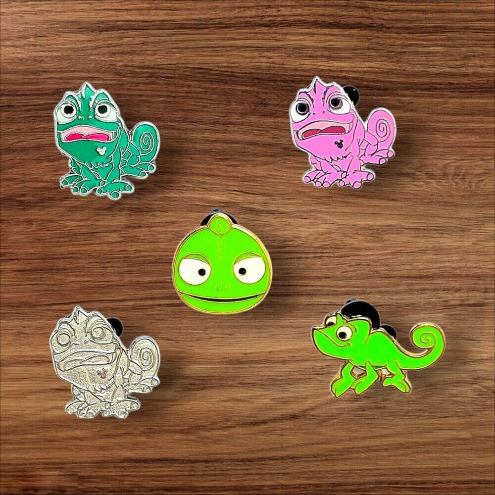5 Tangled Disney Parks Trading Pins, Plus 2 Bonus Pins
